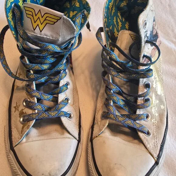 Converse Chuck Taylor All Star DC Comics Wonder Women Mens 8 Women 10 FUN! - Picture 15 of 15